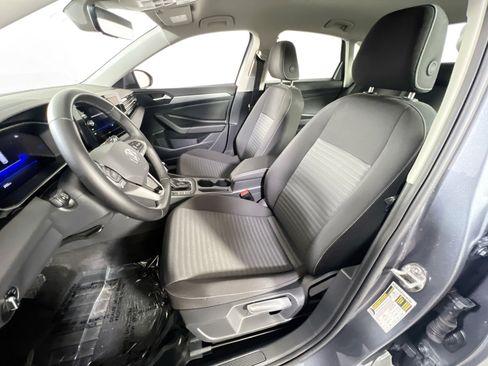 Used 2025 Volkswagen Jetta S FWD image 19