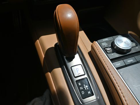 Used 2021 Lexus LC 500 Convertible w/ Touring Package RWD image 14