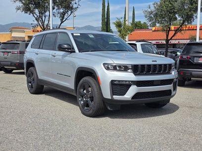 New 2026 Jeep Grand Cherokee L Limited w/ Limited Altitude Package