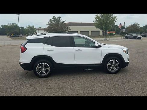 Used 2020 GMC Terrain SLT w/ Preferred Package AWD/4WD image 37