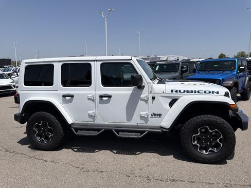 Used 2023 Jeep Wrangler Unlimited Rubicon 4xe w/ Cold Weather Group AWD/4WD image 12