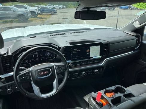 Used 2025 GMC Sierra 3500 SLT w/ X31 Off-Road Package AWD/4WD image 13