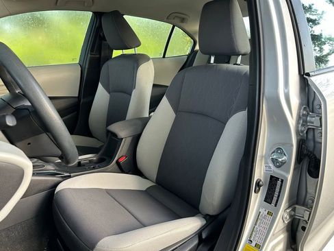 Certified 2025 Toyota Corolla LE FWD image 15