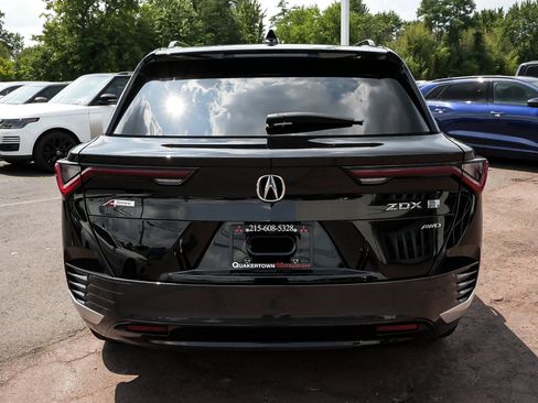 Used 2024 Acura ZDX A-Spec AWD/4WD image 5