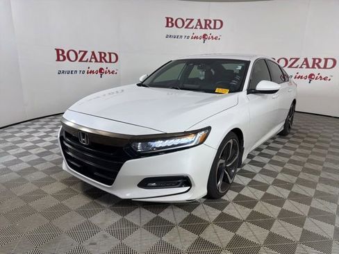 Used 2019 Honda Accord Sport image 4