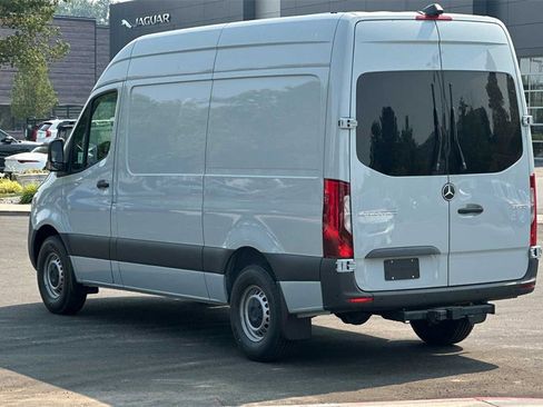Used 2024 Mercedes-Benz Sprinter 144 Cargo image 3