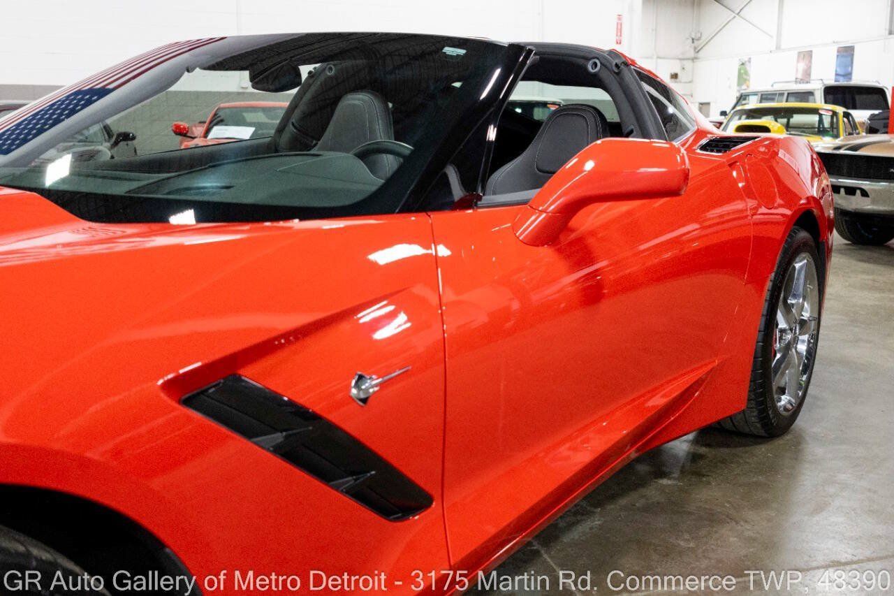 Used 2015 Chevrolet Corvette Stingray Coupe w/ 2LT Preferred Equipment Group RWD image 22