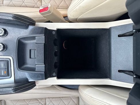 Used 2018 Nissan Maxima Platinum FWD image 31
