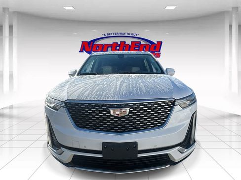 Used 2024 Cadillac XT6 Premium Luxury image 8
