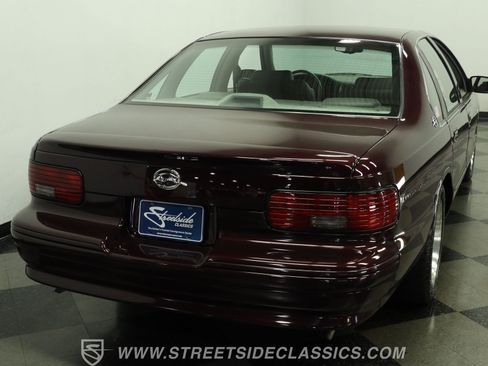 Used 1996 Chevrolet Impala SS RWD image 10