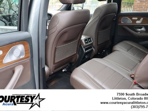 Used 2021 Mercedes-Benz GLS 450 4MATIC image 26