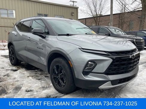 Certified 2023 Chevrolet Blazer LT w/ Convenience Package image 4