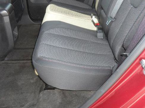 Used 2011 Chevrolet Equinox LT w/ Driver Convenience Package image 16