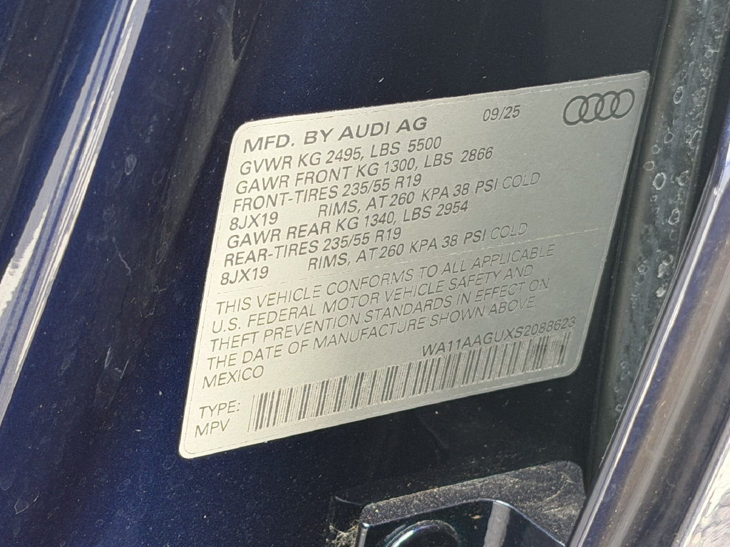 Certified 2025 Audi Q5 Premium w/ Convenience Package AWD/4WD image 11