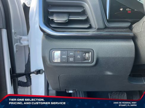 New 2026 GMC Terrain AT4 w/ Convenience Package III AWD/4WD image 24