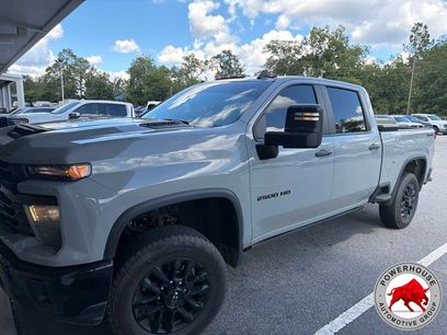 Used 2025 Chevrolet Silverado 2500 Custom w/ Custom Value Package