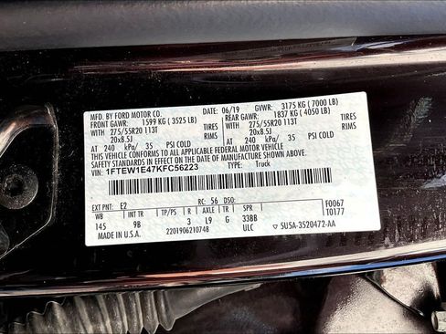 Used 2019 Ford F150 Platinum w/ Equipment Group 701A Luxury image 36