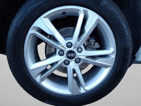 Used 2021 Audi Q3 2.0T Premium w/ Convenience Package image 6