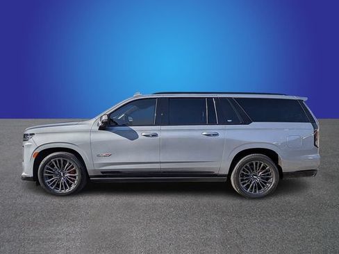 Certified 2024 Cadillac Escalade ESV V AWD/4WD image 2