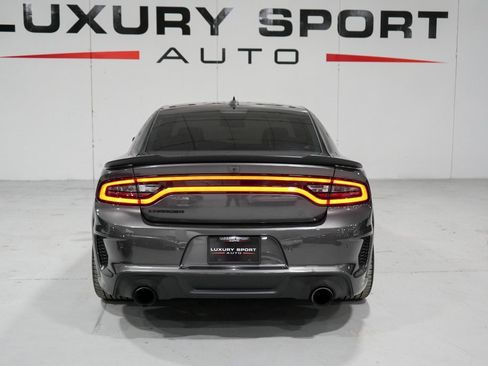 Used 2021 Dodge Charger Scat Pack image 4