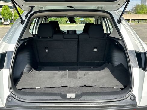 Used 2023 Honda HR-V LX image 6