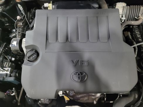 Used 2015 Toyota Camry XSE image 30