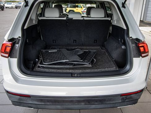 Used 2019 Volkswagen Tiguan S w/ Driver Assistance Package AWD/4WD image 17