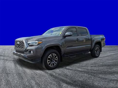 Used 2021 Toyota Tacoma TRD Sport w/ Technology Package RWD image 8