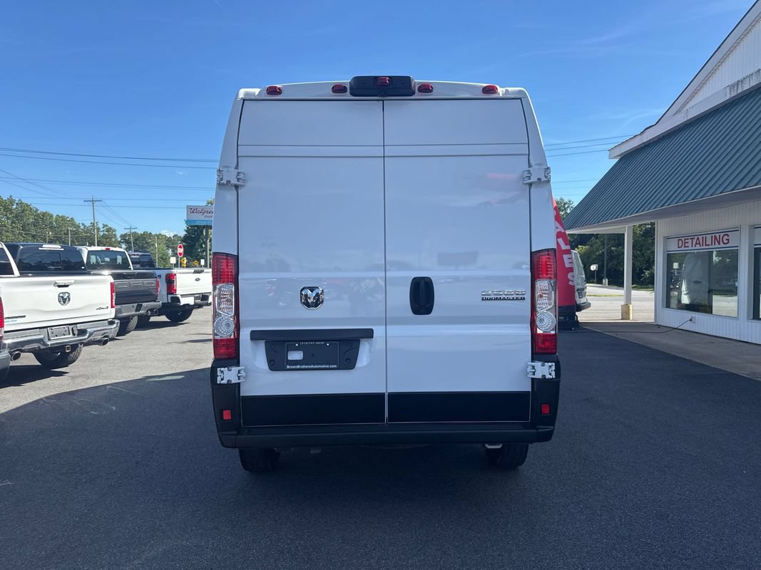 Used 2025 RAM ProMaster 2500 w/ Convenience Group FWD image 5