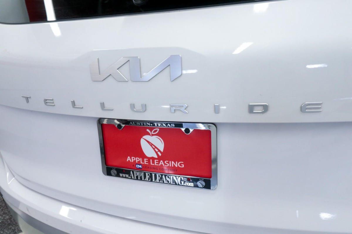 Used 2024 Kia Telluride SX FWD image 31