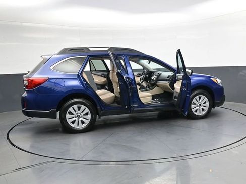 Used 2015 Subaru Outback 2.5i Premium image 39
