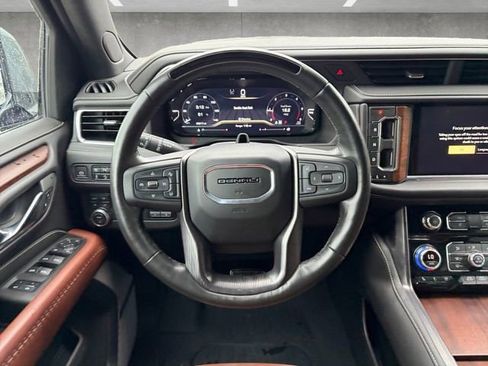 Certified 2023 GMC Yukon Denali Ultimate image 22