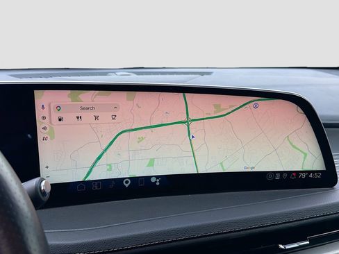 Used 2025 Cadillac XT4 Premium Luxury FWD image 13