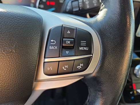 Used 2022 Ford Explorer Limited w/ Equipment Group 301A image 23