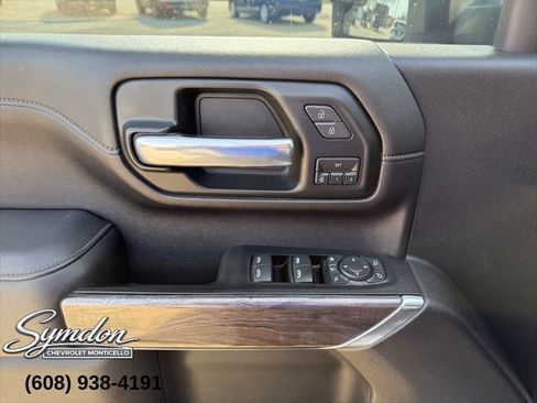 Used 2020 Chevrolet Silverado 2500 LTZ w/ LTZ Convenience Package AWD/4WD image 16