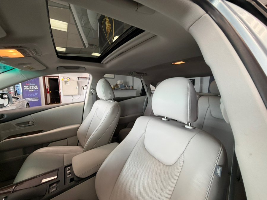 Used 2011 Lexus RX 350 AWD w/ Premium Pkg image 21