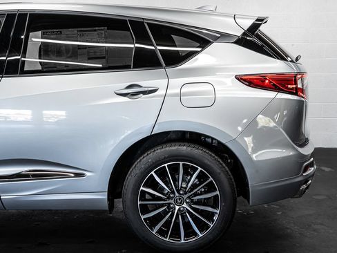 New 2025 Acura RDX SH-AWD w/ Advance Package image 13