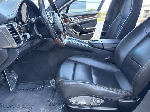 Used 2010 Porsche Panamera Turbo AWD/4WD image 22