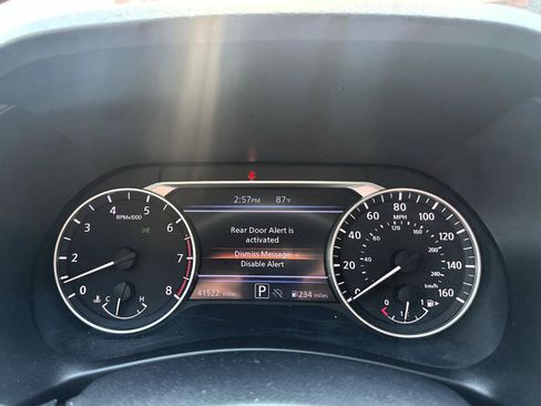 Used 2024 Nissan Sentra SV FWD image 13