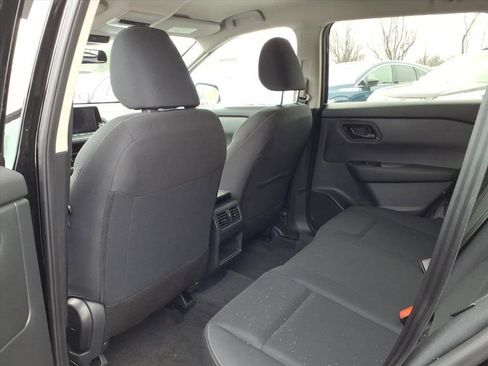 New 2026 Nissan Rogue S image 27