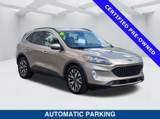 Certified 2020 Ford Escape Titanium FWD video 3