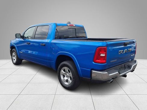 Used 2025 RAM 1500 Big Horn AWD/4WD image 7
