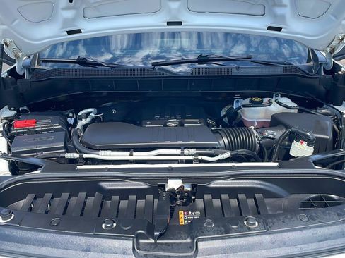 Used 2024 Chevrolet Silverado 1500 W/T w/ WT Value Package AWD/4WD image 9