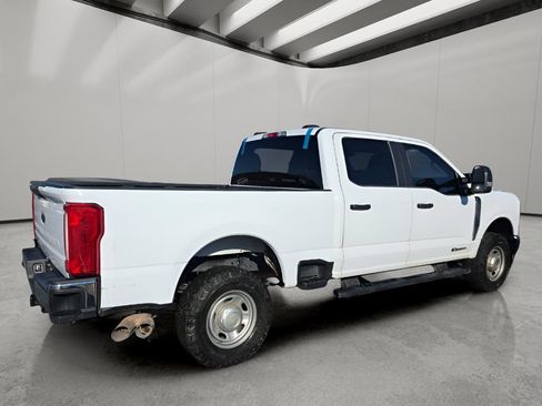 Used 2023 Ford F250 XL AWD/4WD image 8