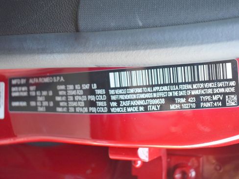 Used 2018 Alfa Romeo Stelvio Ti Sport image 45