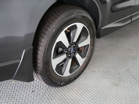 Used 2018 Subaru Forester 2.5i Premium AWD/4WD image 59