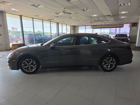 Used 2021 Hyundai Sonata SEL FWD image 4