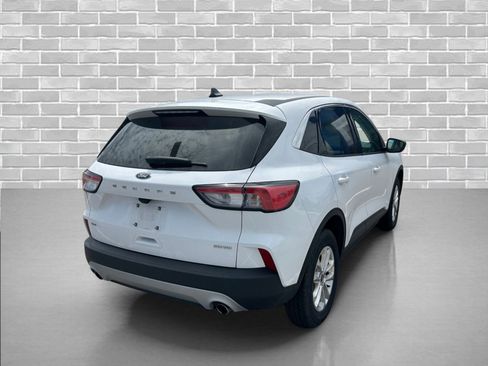 Used 2022 Ford Escape SE w/ Cold Weather Package AWD/4WD image 5