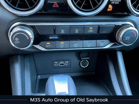 Certified 2023 Nissan Sentra SV image 15