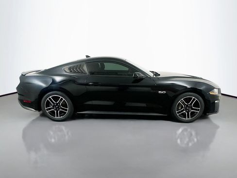 Used 2020 Ford Mustang GT RWD image 4